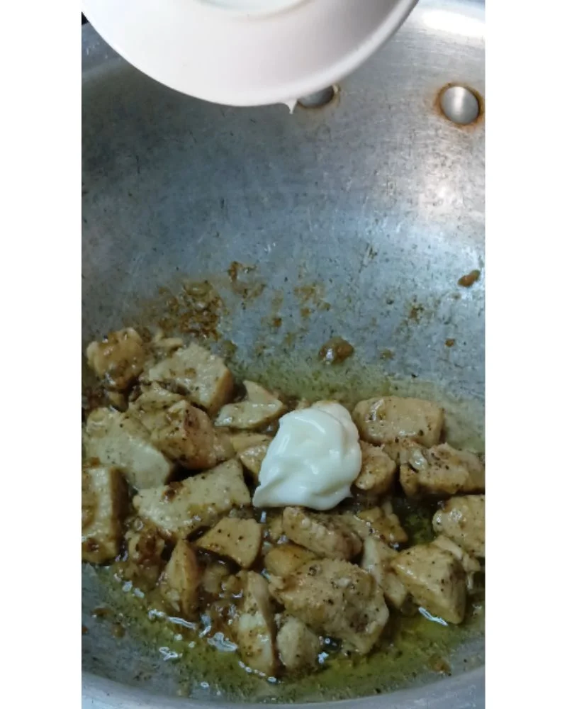 Reduce heat to low. Add the 3 tablespoons of full-fat mayo directly to the pan.