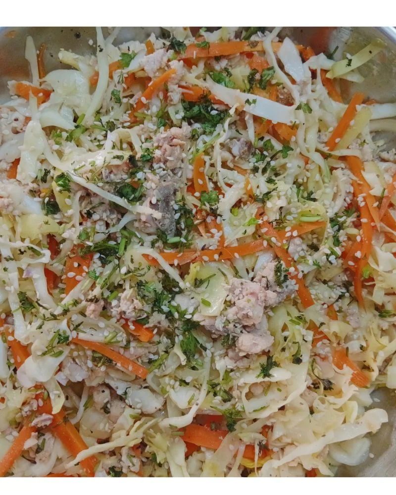 How to Make Keto Egg Roll in a Bowl (Step-by-Step)