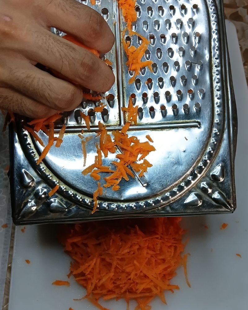 Grate the Carrot